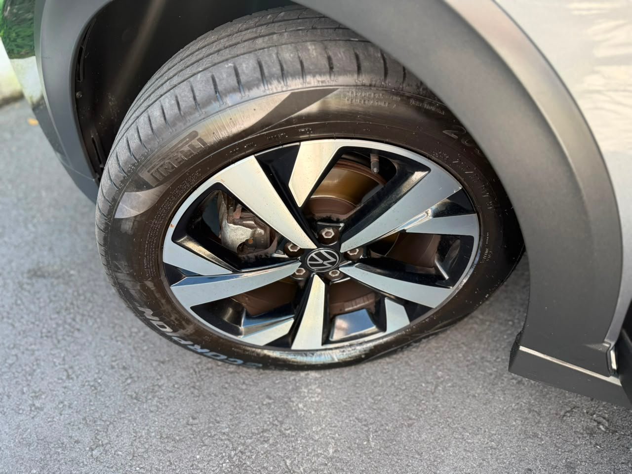 VOLKSWAGEN Nivus